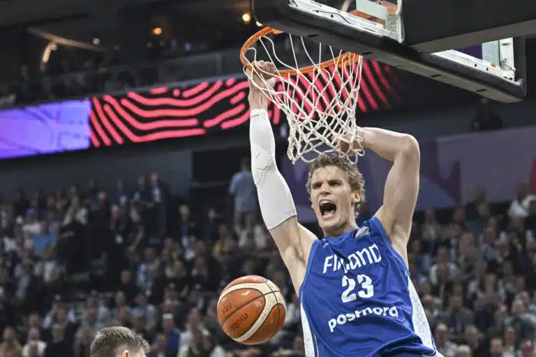 Lauri Markkanen järjesti hurjan show’n Tampereella
