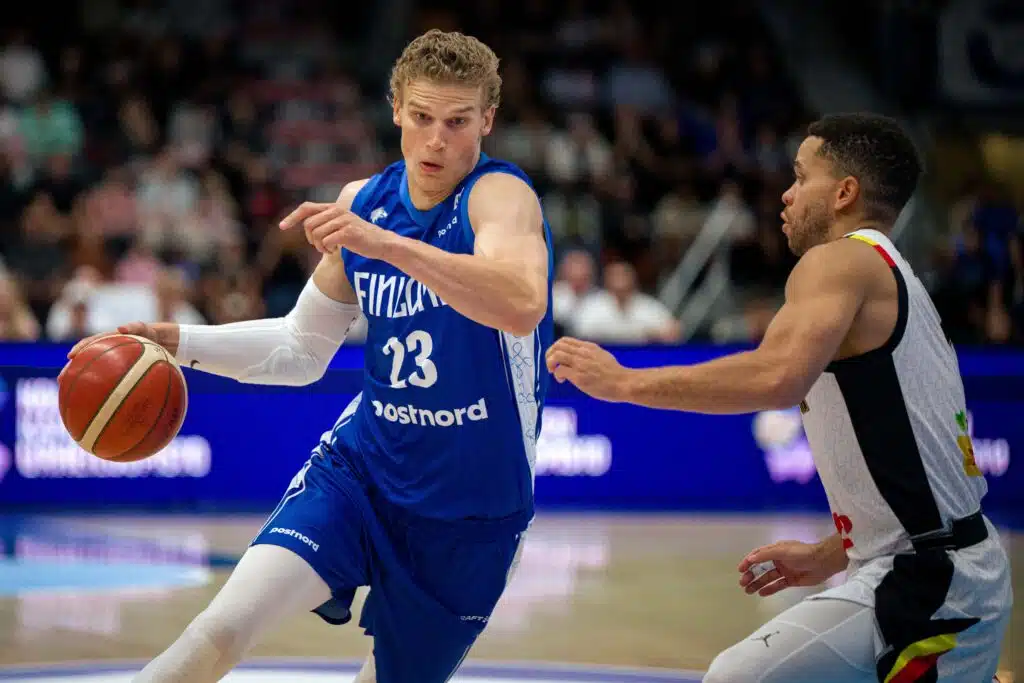 Lauri Markkanen hurjastelee historiaa
