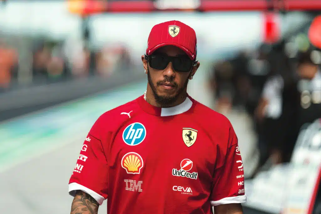 Lewis Hamilton haukuttiin lyttyyn – ”Kuinka hän voi sanoa noin?”
