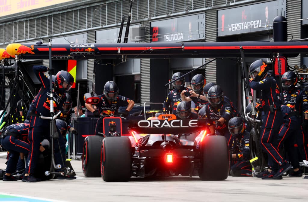 Tässä ovat ehdokkaat Max Verstappenin tallikaveriksi