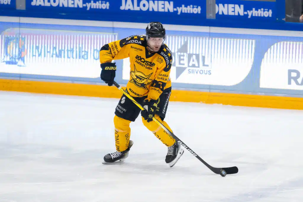 Siniviiva: SaiPan luottopelaajalta väkevä kommentti – ”Uskomme mestaruuteen”