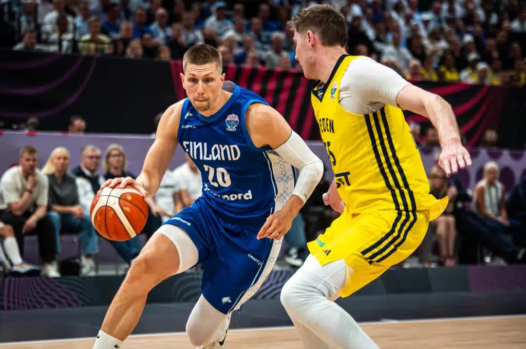 Susijengin pelaaja käänsi takkinsa