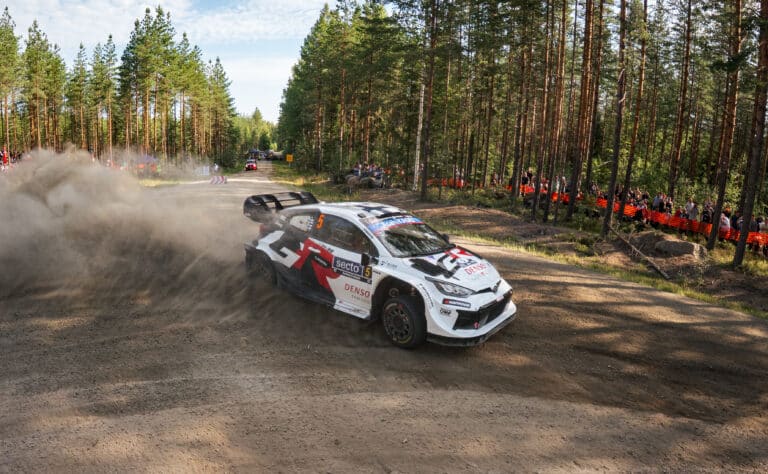 Sami Pajari laittoi kaasun pohjaan Suomen MM-rallissa (ek16) – Hyundaille täysi katastrofi