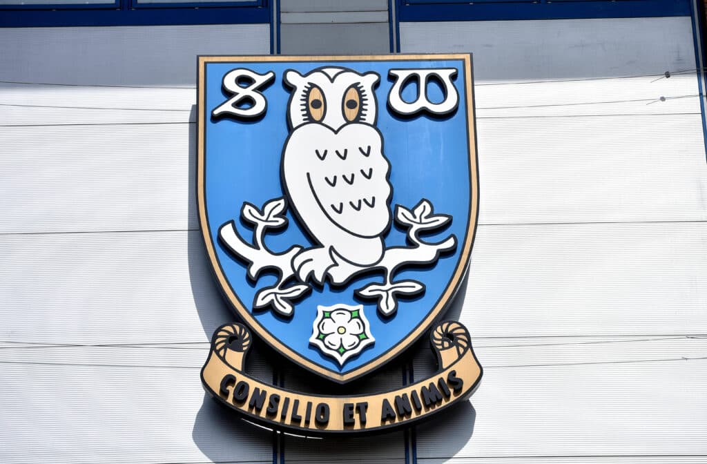 Championshipin seura täydessä kaaoksessa – pelaajat uhkaavat lakolla