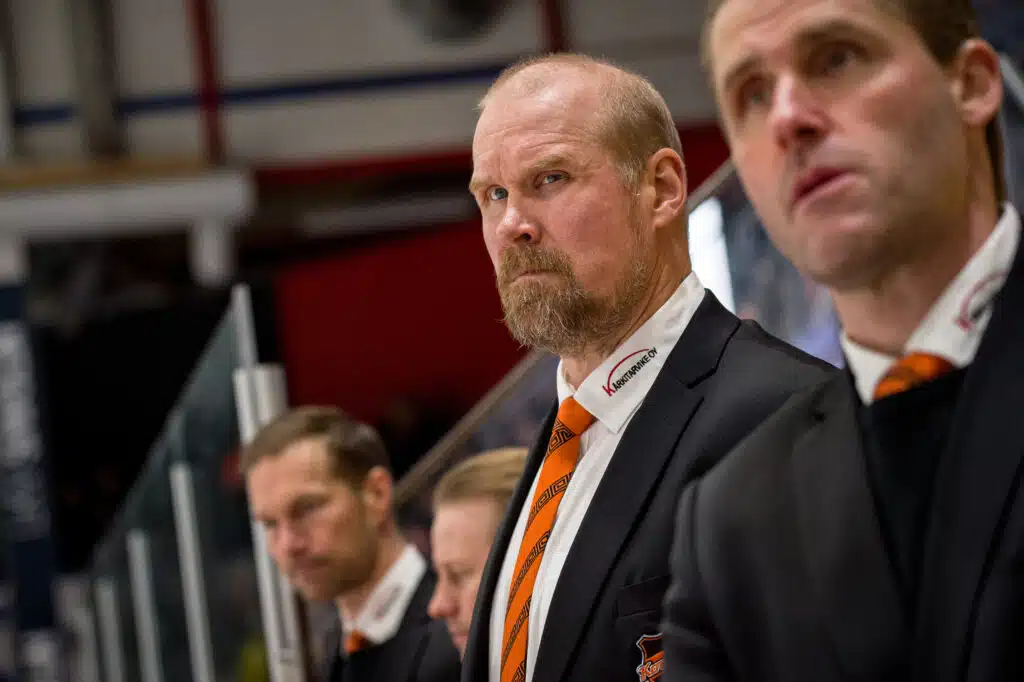 Tuomari saa sapen kiehumaan – Sami Helenius opastaa valmentajia