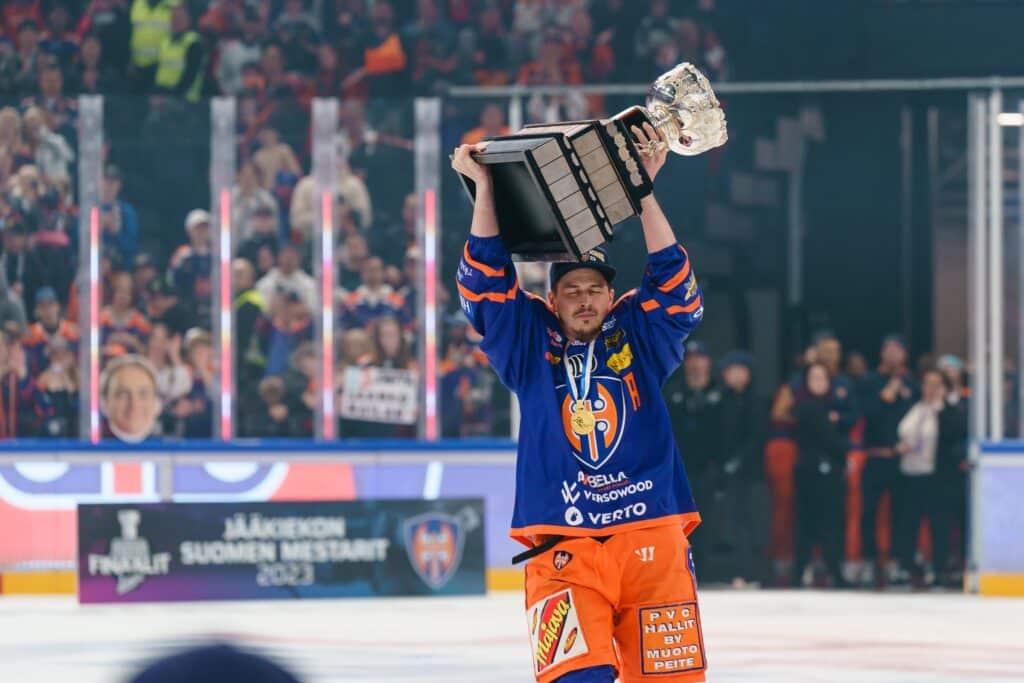 Tappara paljasti ison uutisen kesken pelin