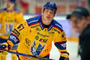 Jukurit murjoi Sportin – KalPa kuritti Kerhoa