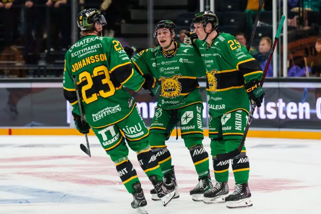 CHL:n pudotuspelit alkavat – Ilves, Kalpa ja Lukko taistelevat jatkopaikoista