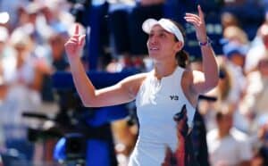 Hurja saavutus – ökyrikkaiden jenkkivanhempien silmäterä sensaatiomaiseen temppuun