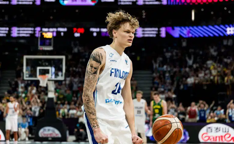 IS: Asiantuntijalta suorasukainen arvio Miikka Muurisesta