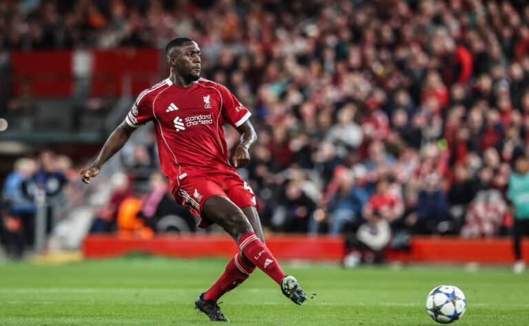 Valtava paljastus kulisseista - Liverpoolin tähtipelaaja neuvottelee jo suurseurojen kanssa Valtava paljastus kulisseista – Liverpoolin tähtipelaaja neuvottelee jo suurseurojen kanssa