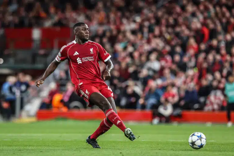 Liverpool valmistelee kahta tärkeää jatkosopimusta