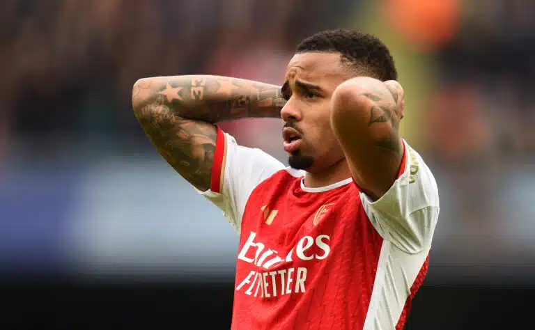 Katastrofi uhkaa - Arsenal vaarassa nousta täysin väärän listan kärkeen Katastrofi uhkaa – Arsenal vaarassa nousta täysin väärän listan kärkeen