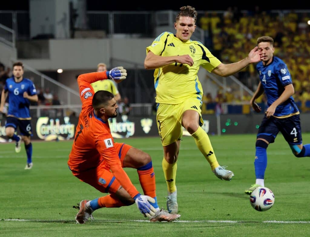 Ruotsin päävalmentaja vastasi kriitikoille: ”He eivät ymmärrä mitään”