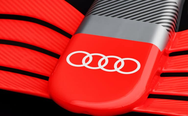 Jättimäinen autovalmistaja kiusoittelee F1-faneja - iso ilmoitus tulee ensi viikolla Jättimäinen autovalmistaja kiusoittelee F1-faneja – iso ilmoitus tulee ensi viikolla