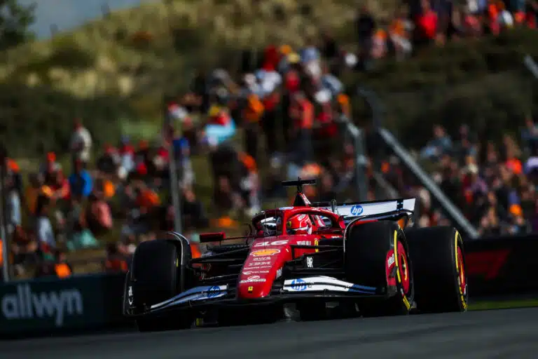 Ferrari-kuskilta pyyhe kehään Monzassa