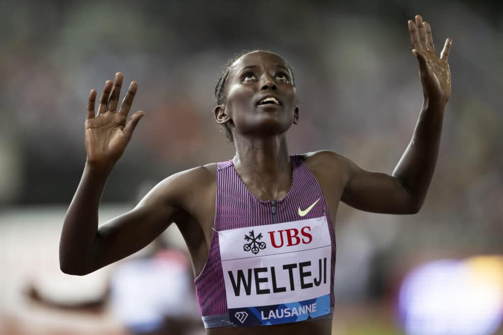 Tokion MM-kisoissa kytee dopingpommi – supertähti pihalle?