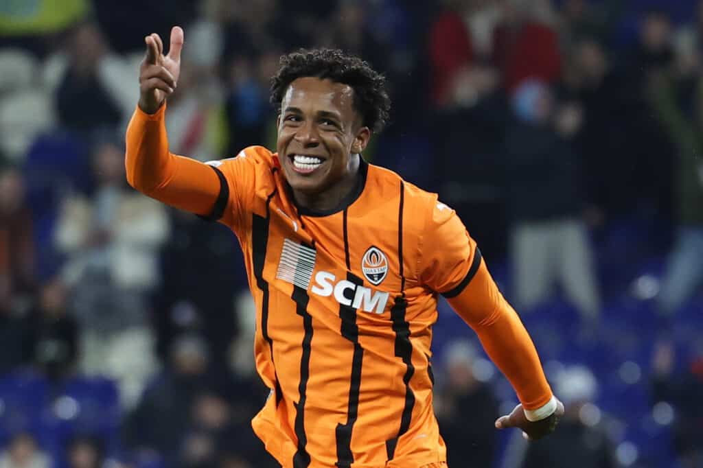 Valioliigan seura jysäytti siirtoennätyksen brassihyökkääjän kanssa