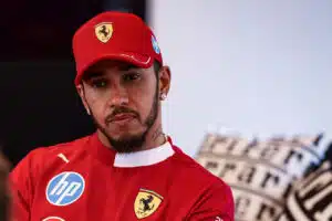 Lewis Hamiltonilta suora viesti F1-päättäjille – ”Sen täytyy muuttua”