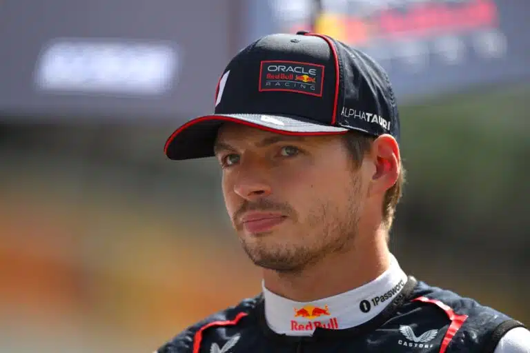 Red Bull -pomolta murheellinen viesti Max Verstappenille
