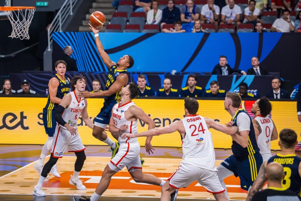 Ruotsi järjestelmässä sensaatiota EM-kisoissa