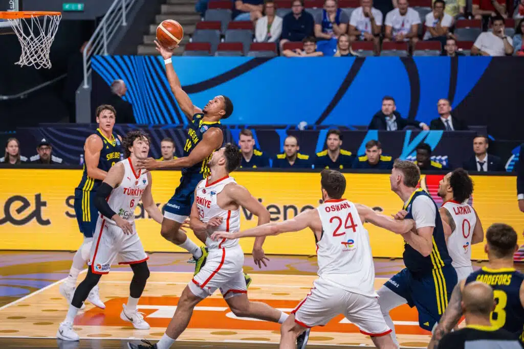 Ruotsi järjestelmässä sensaatiota EM-kisoissa