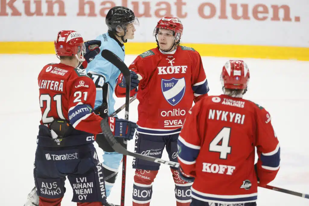 HIFK:lle vihdoin voitto – Liigassa hurjia maalijuhlia
