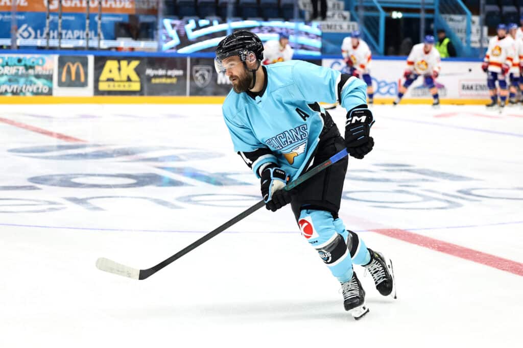 Pelicansilta ikäviä uutisia sairastuvalta