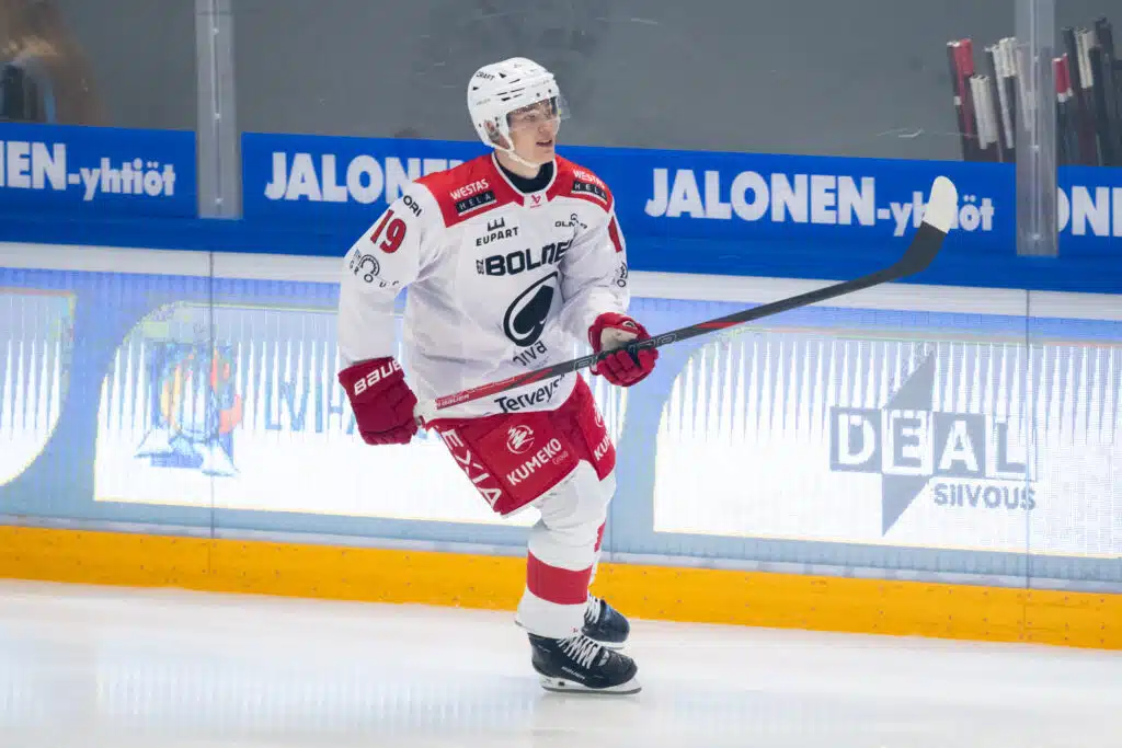 Liiga-tähdeltä kova kommentti sopimuksestaan