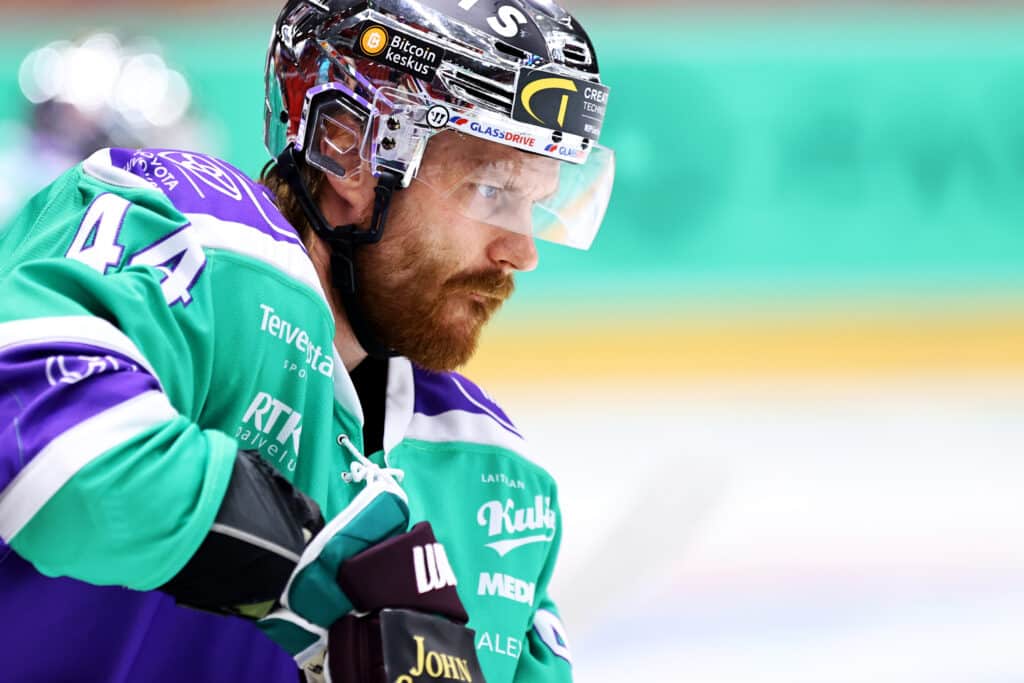 SS: Suomalainen jääkiekkoilija lopettanut uransa