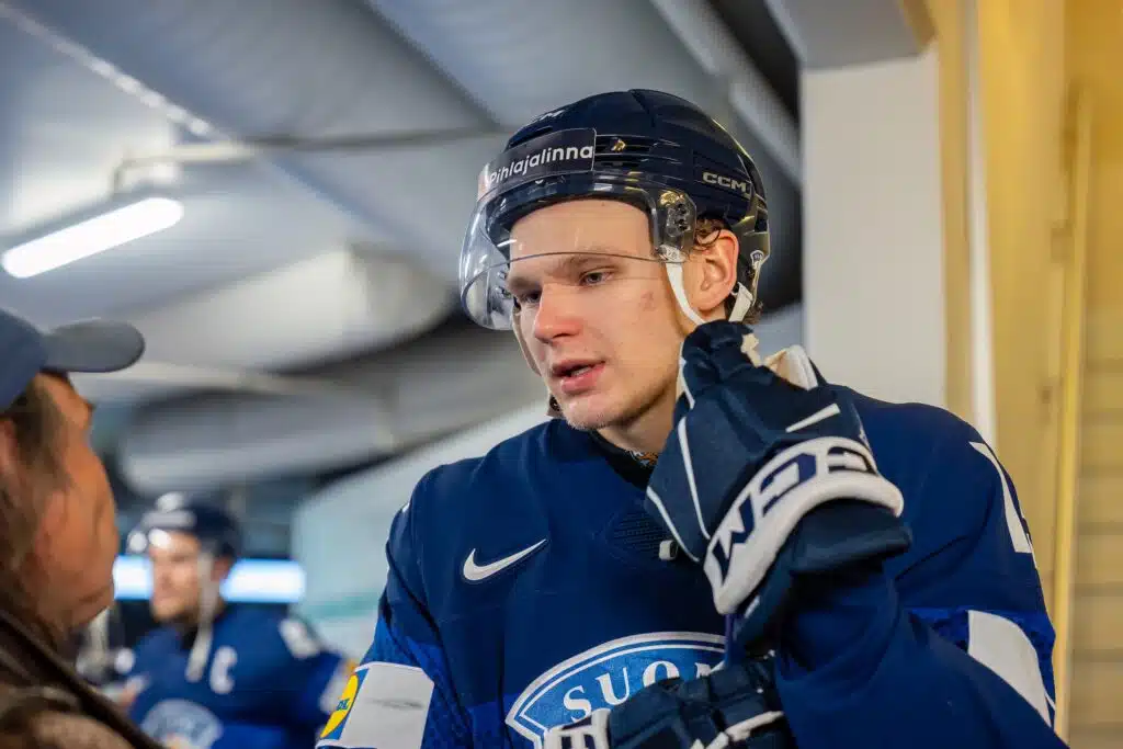 Suomalaisyllättäjällä tyly kohtalo – ulos NHL:stä