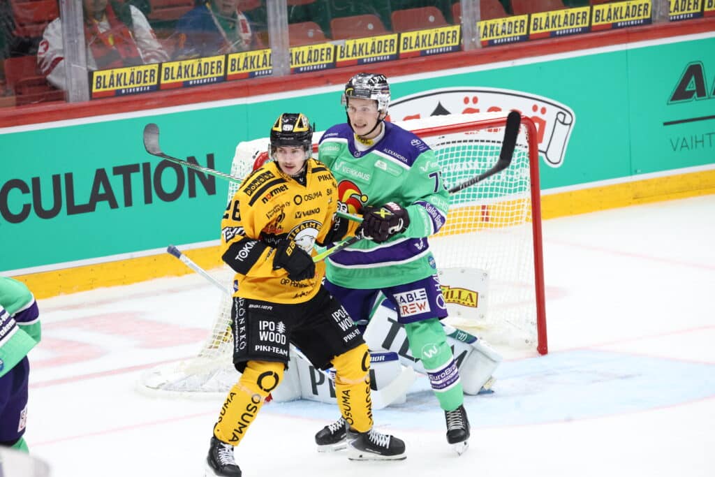 Jokereille shokkihoitoa - putoamisviiva lähestyy Jokereille shokkihoitoa – putoamisviiva lähestyy