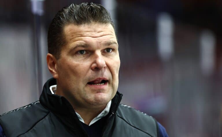 Jokereiden Tomek Valtoselta selvä viesti vastustajan pelaamisesta Jokereiden Tomek Valtoselta selvä viesti vastustajan pelaamisesta