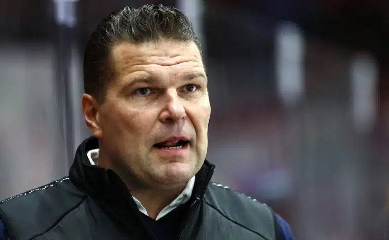 Tomek Valtonen pyysi anteeksi – Jokereiden pelissä tapahtui iso muutos