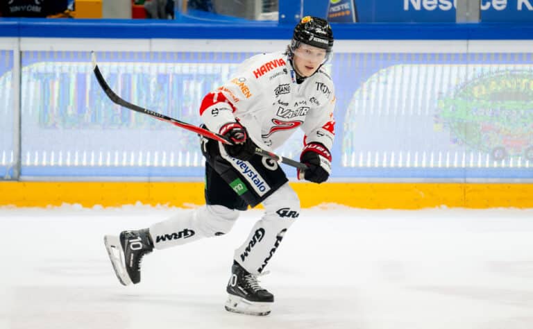 Kuka Liigasta oikein voisi pärjätä NHL:ssä? – muutama nimi mainitaan Kuka Liigasta oikein voisi pärjätä NHL:ssä? – muutama nimi mainitaan