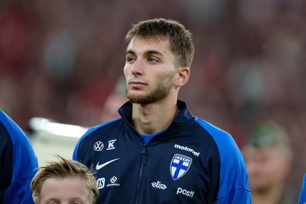 Äiti näki Huuhkajien sankarin upean maalin – ”Varmaan hienoin hetki mun uralla”