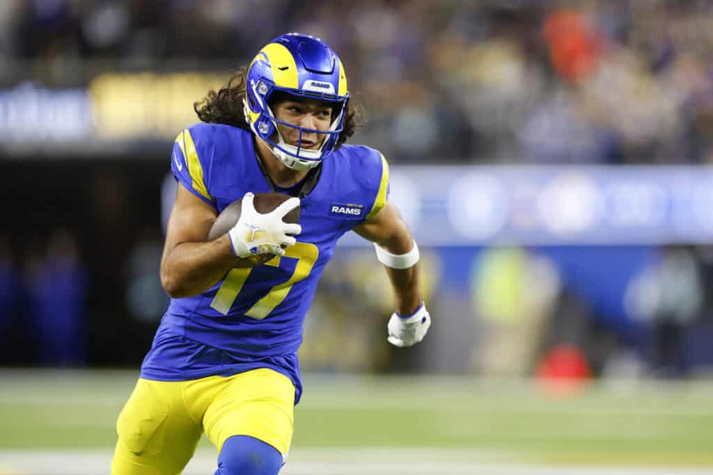 Nilkkavamma odotettua pahempi – jalkapallotähti sivuun pelikentiltä