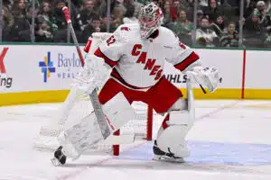 Carolina Hurricanesin venäläismaalivahti Pyotr Kochetkov loukkaantui