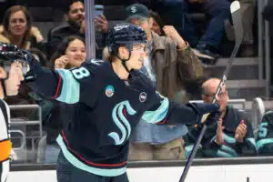 NHL:n suomalaislupaukselle tyly uutinen – olympiatähti vei paikan