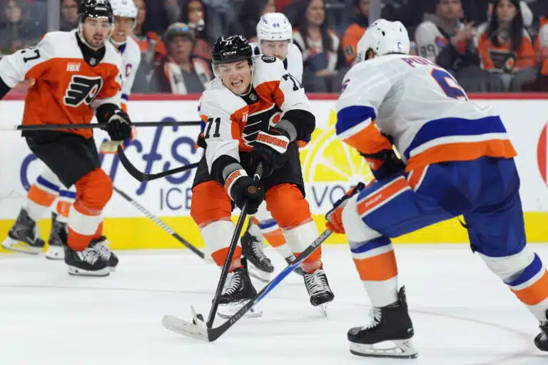 NHL:n superlupaus ottaa mallia maanmiehestään: ”Hän tekee sen uskomattomalla tavalla”