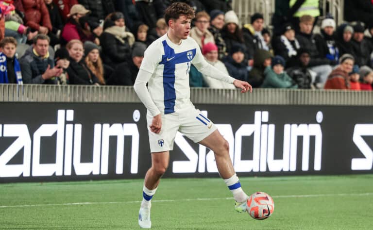 Huuhkajille ikävä takaisku Huuhkajille ikävä takaisku