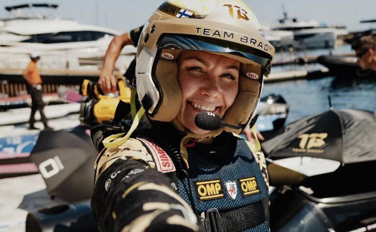 Emma Kimiläinen taistelee taas MM-kullasta – yksin hän olisi jo voittaja: ”Nautitaan!” Emma Kimiläinen taistelee taas MM-kullasta – yksin hän olisi jo voittaja: ”Nautitaan!”