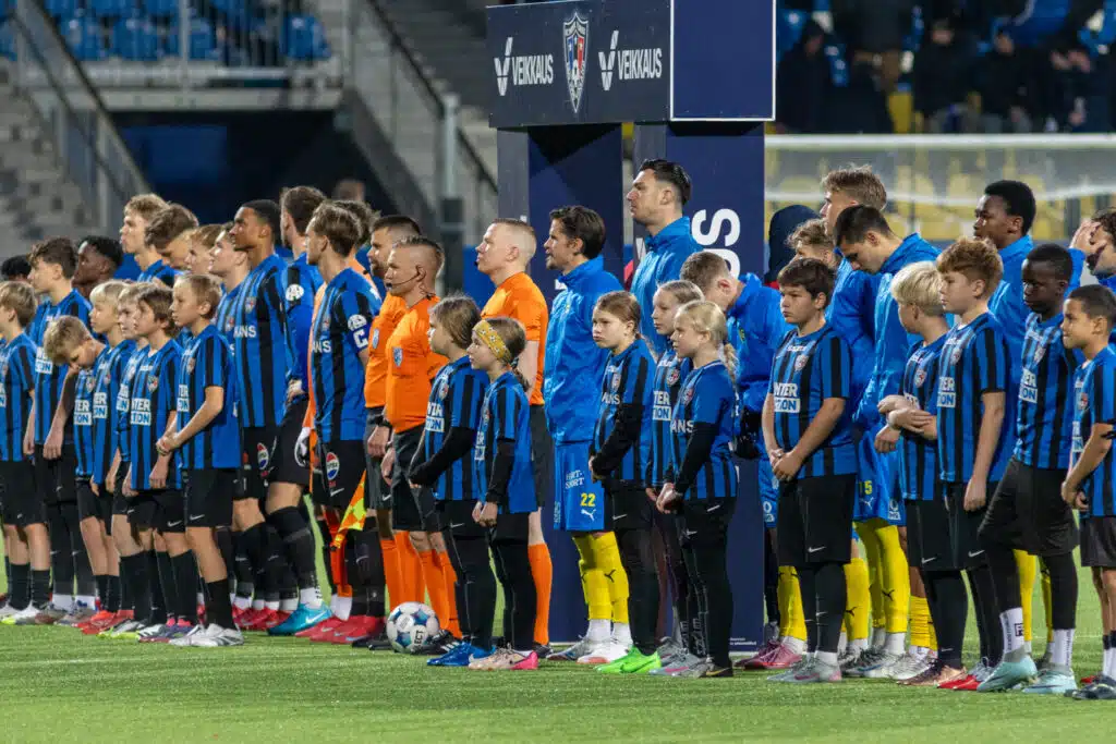 Veikkausliigassa supertärkeä sunnuntai