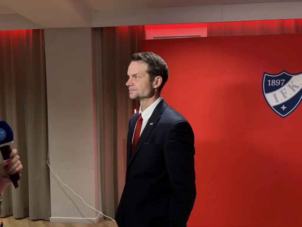 HIFK:lta jymyuutinen: Janne Pesonen ulos