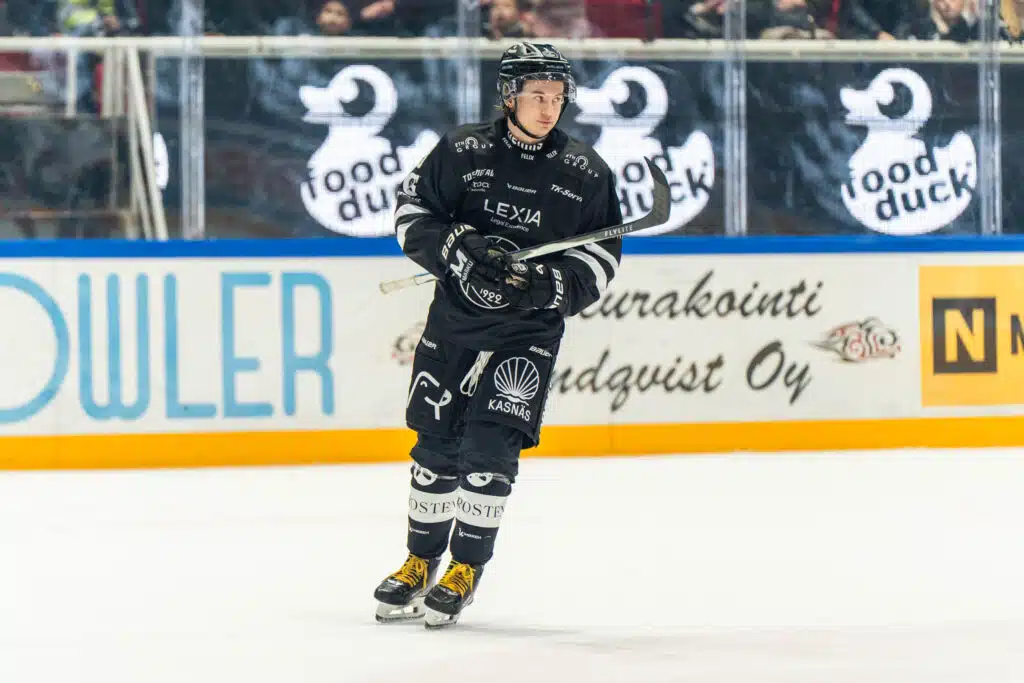 Petteri Nummelinin pojan Liiga-sopimus on purettu Petteri Nummelinin pojan Liiga-sopimus on purettu