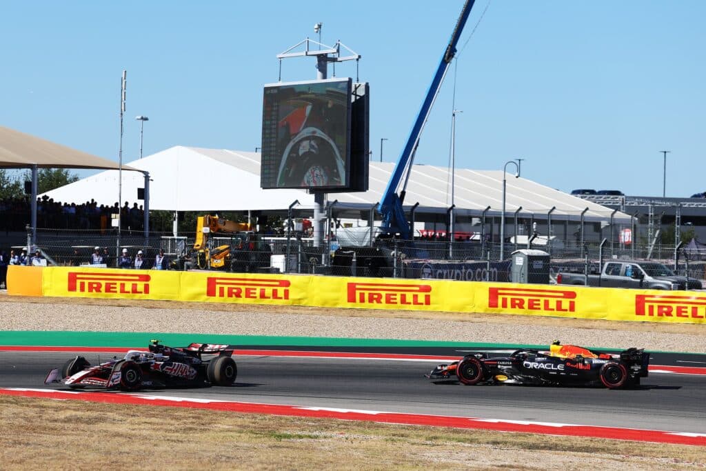 F1-tulokas otti yhteen Max Verstappenin kanssa – teki nyt tiukan linjauksen