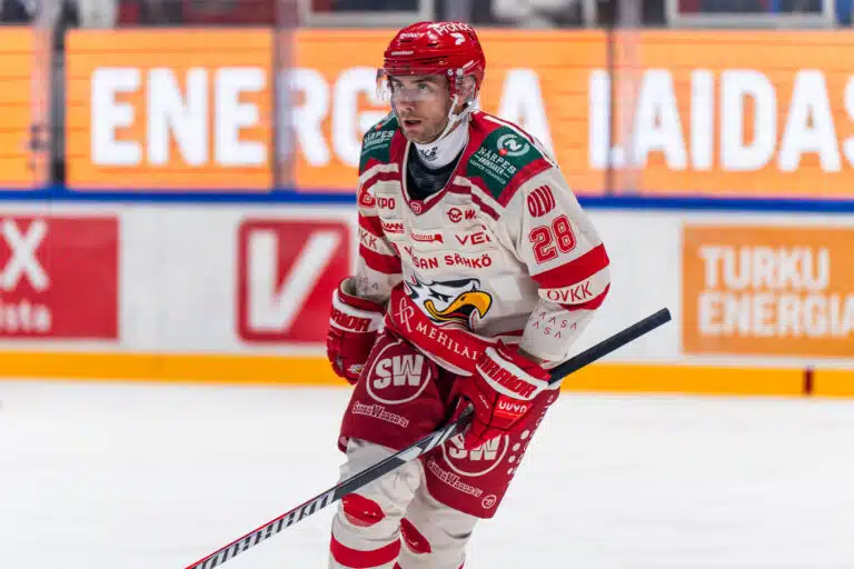 Sportin tyhjennysmyynti jatkuu – nyt lähtee ruotsalaissentteri