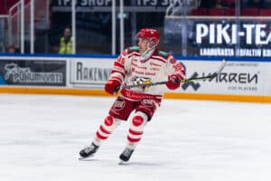 Vaasan Sport jäi entisen NHL-pelaajan ja maailmanmestarin viimeiseksi seuraksi