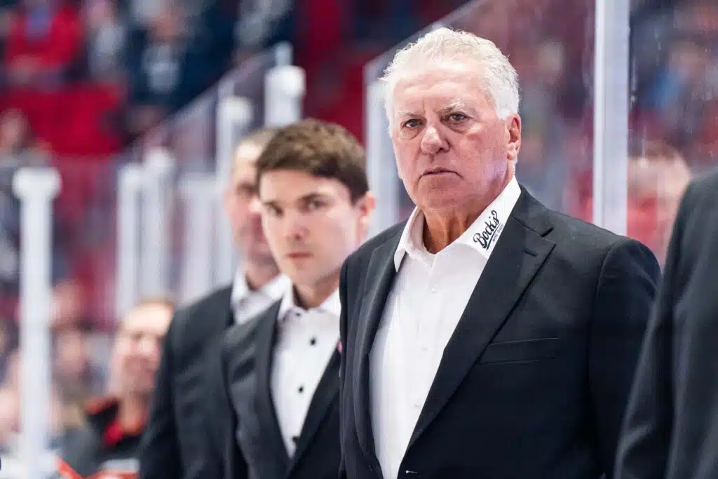 Doug Sheddenin Sport heivasi hyökkääjän Mestikseen