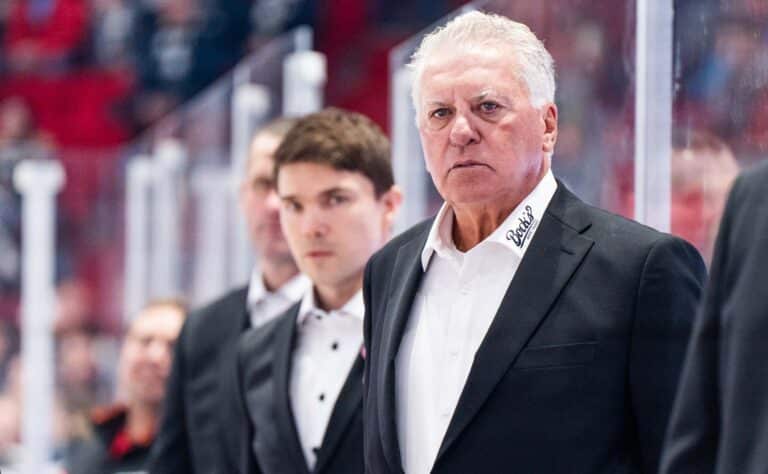 Liigan kriisiseura hankki valmentajalle tutun miehen – ”Omaa erittäin hyvän laukauksen”